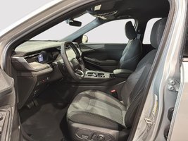 Jeep Cherokee LAREDO 2026-7