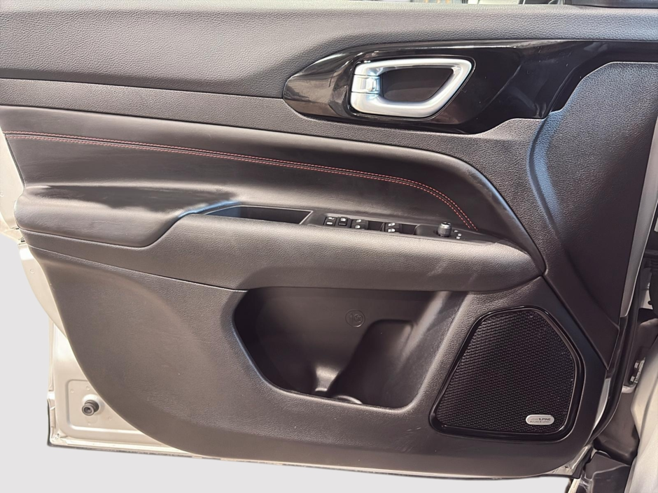 Jeep Compass Trailhawk Elite 2024-7