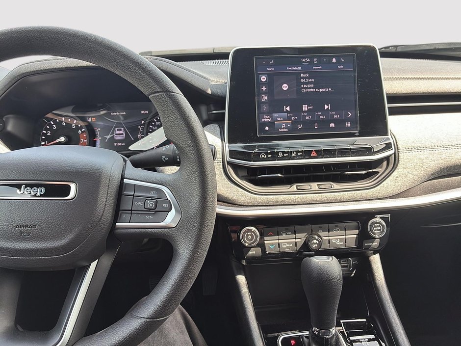 2025 Jeep Compass Sport-12