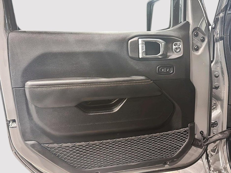 Jeep Gladiator High Altitude 2022-8