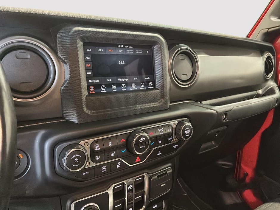 Jeep Gladiator WILLYS 4X4 // BOITE FIBRE // 5 ANS PLAN OR 2023-12