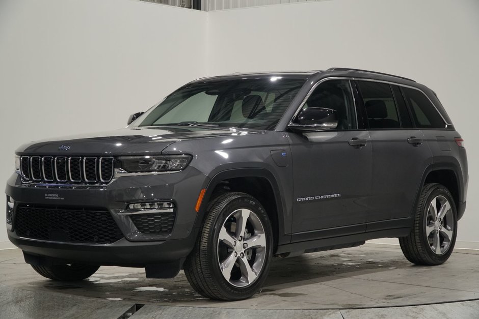 2022  Grand Cherokee 4xe 4XE Branchable in Saint-Hyacinthe, Quebec