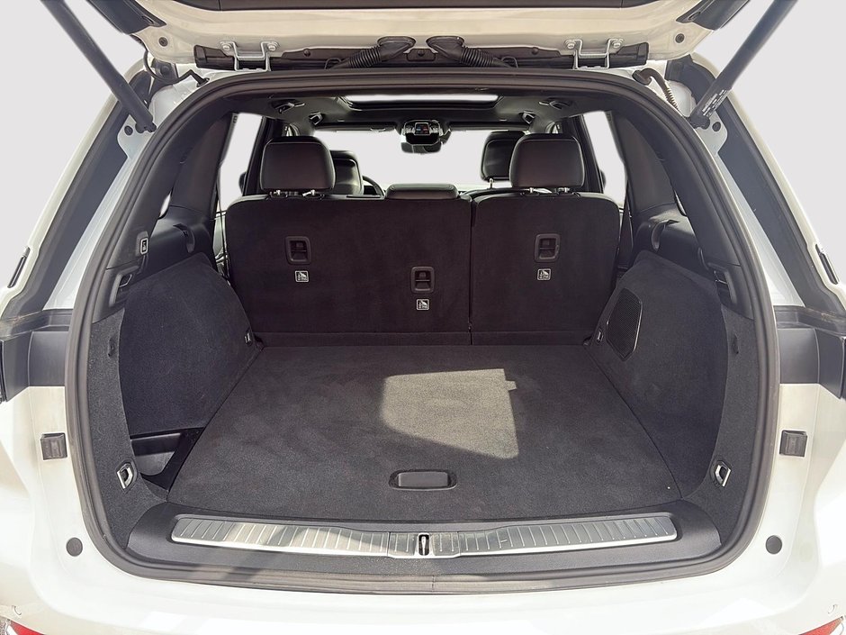 Jeep Grand Cherokee Overland 2023-5