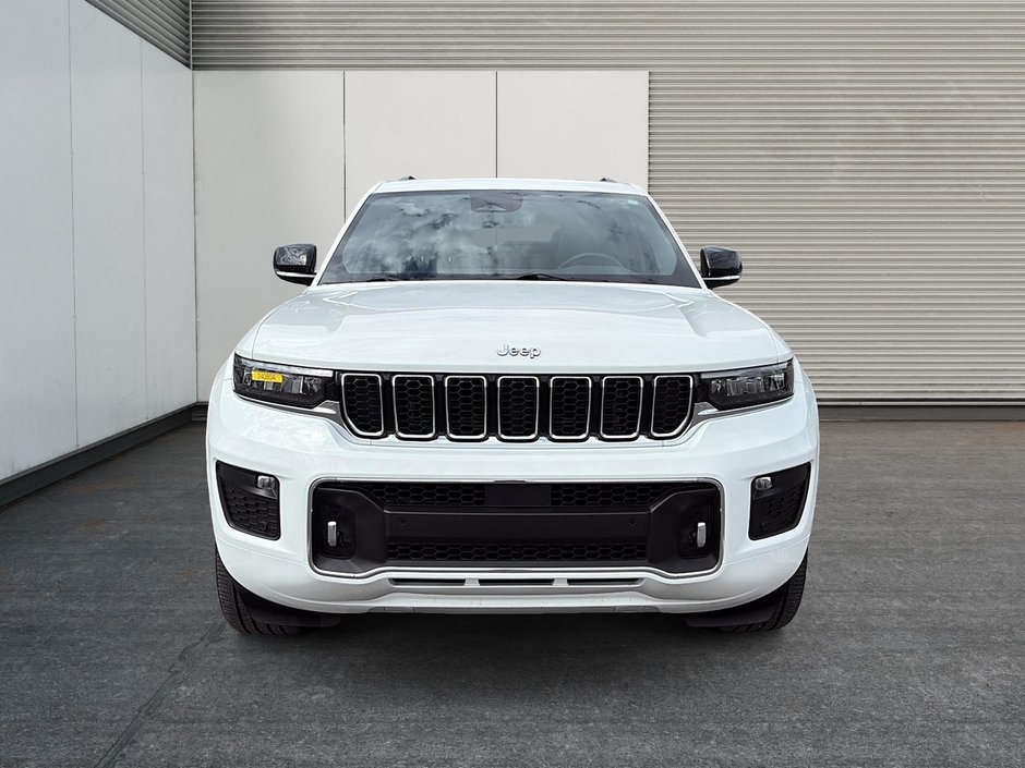 Jeep Grand Cherokee Overland 2023-1