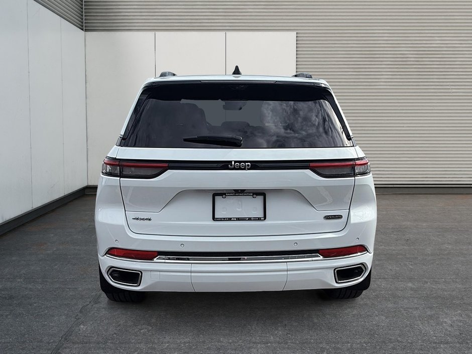 Jeep Grand Cherokee Overland 2023-2