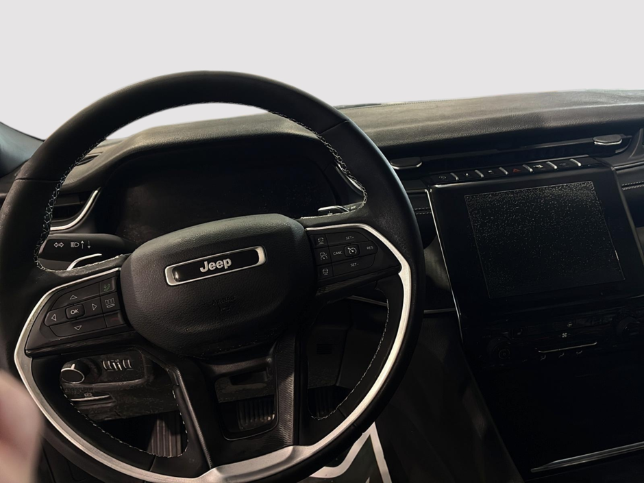 2025 Jeep Grand Cherokee Altitude-6