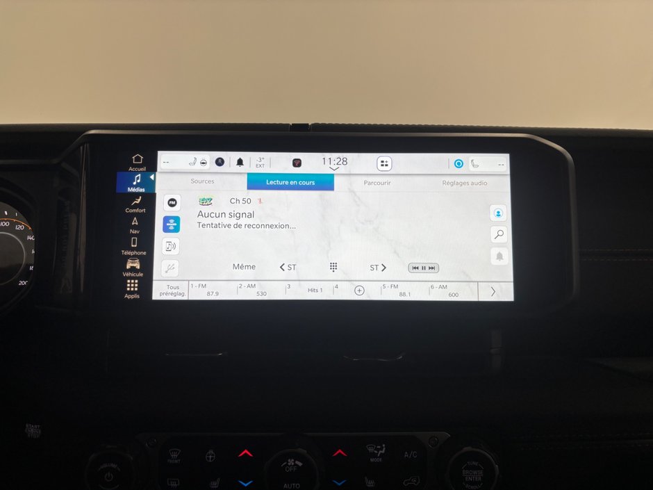 Jeep WRANGLER 4-Door SAHARA 2024-20