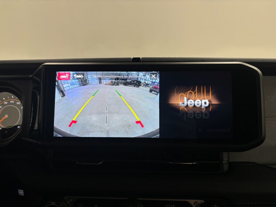 Jeep Wrangler 4-Door SAHARA 2024-25