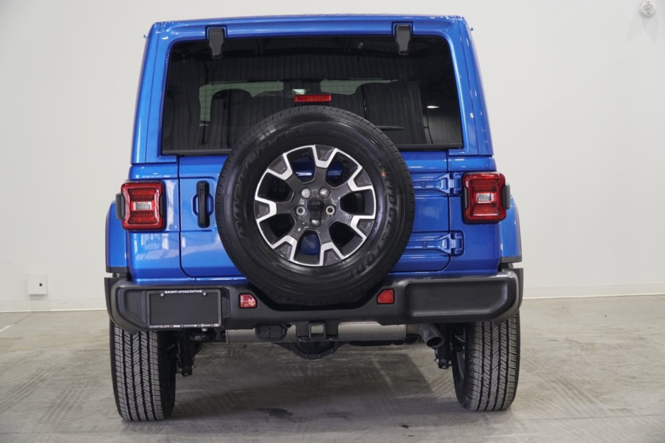 Jeep Wrangler 4-Door SAHARA 2024-2