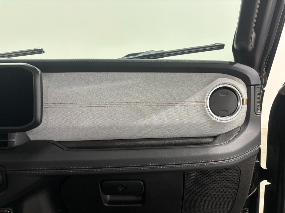 2024 Jeep WRANGLER 4-Door SAHARA-10