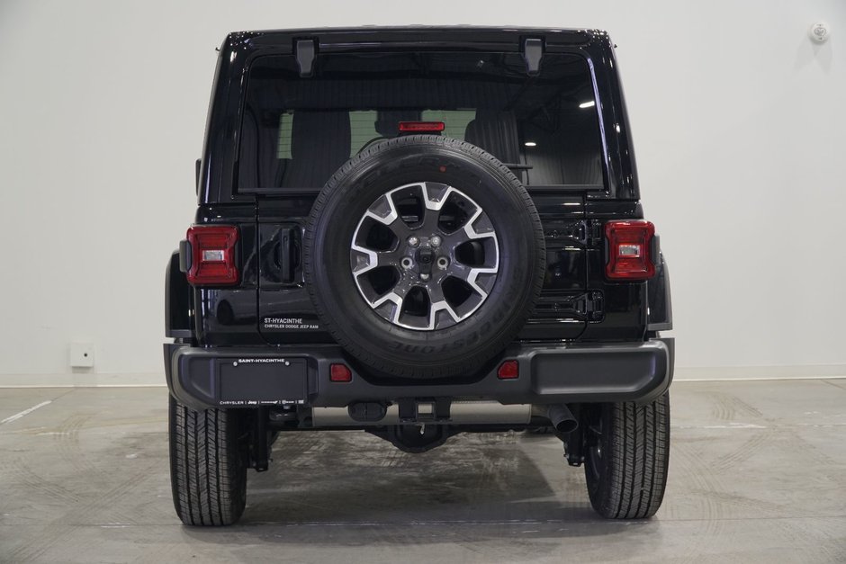 2024 Jeep WRANGLER 4-Door SAHARA-4