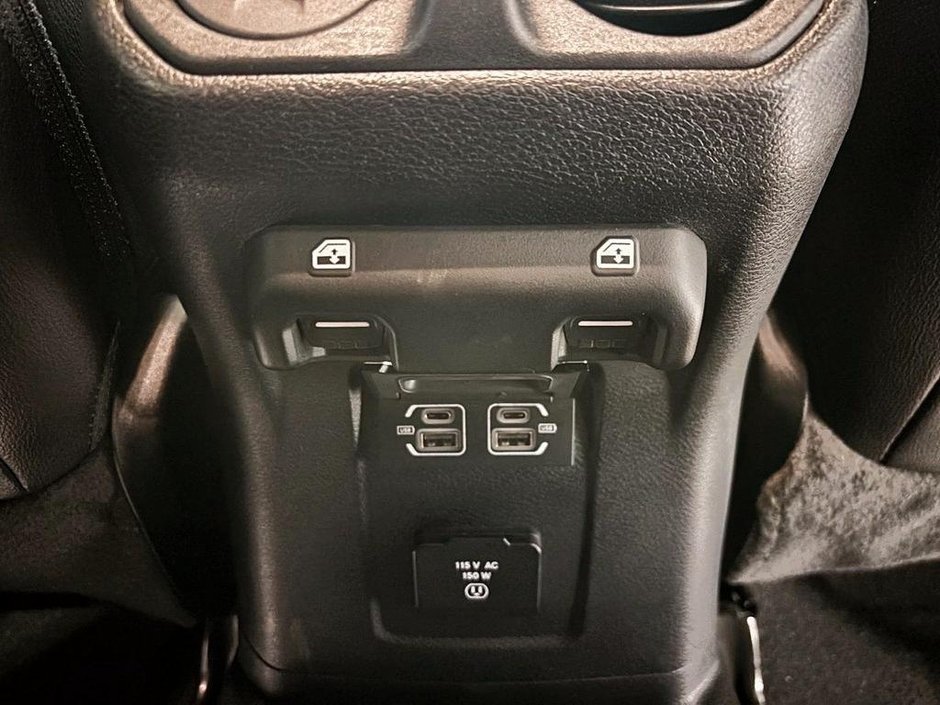 Jeep Wrangler 4xe Sahara 4XE Branchable 2023-12