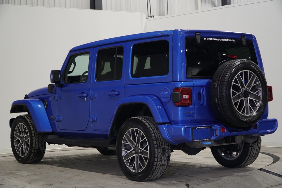 Jeep Wrangler 4xe High Altitude 2023-5