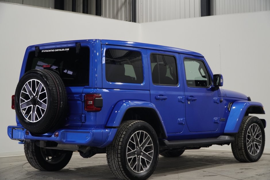 Jeep Wrangler 4xe High Altitude 2023-3