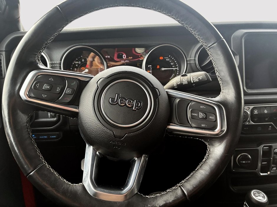 2023 Jeep Wrangler 4xe UNLIMITED SAHARA | TOIT SKY ONE TOUCH-10