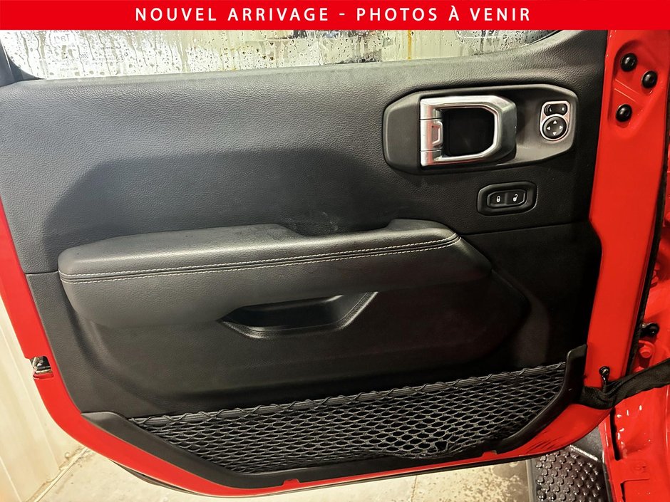 2023 Jeep Wrangler 4xe UNLIMITED SAHARA | TOIT SKY ONE TOUCH-8