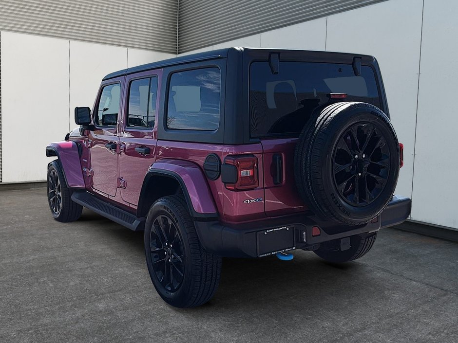 Jeep Wrangler 4xe Sahara 2024-3