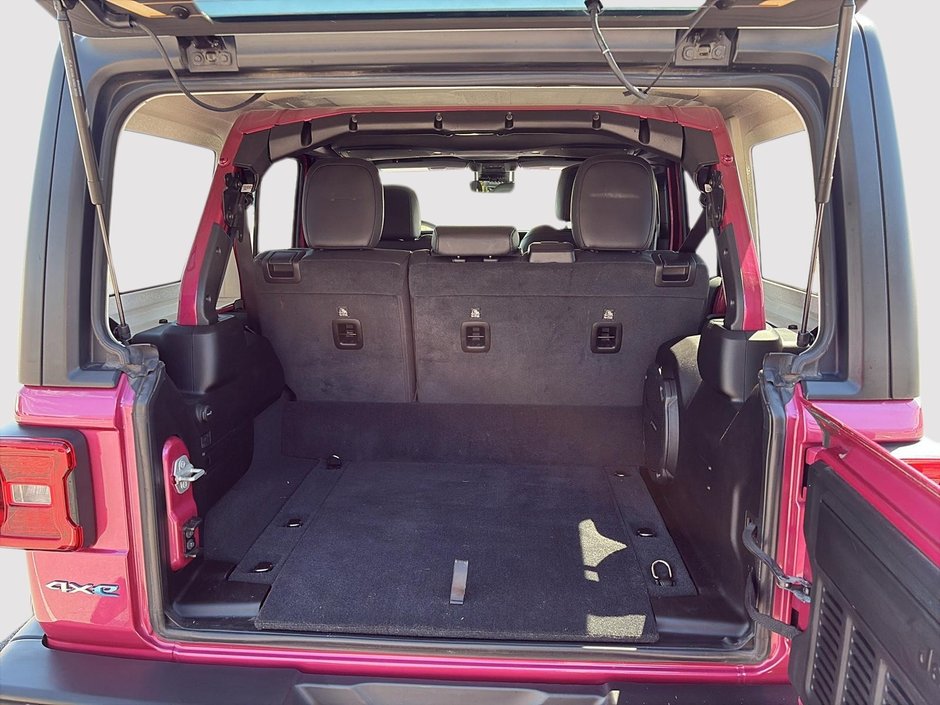 Jeep Wrangler 4xe Sahara 2024-5