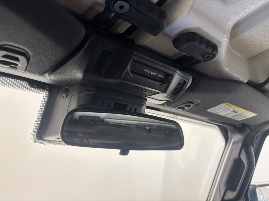 Jeep Wrangler 4xe Willys 2024-24