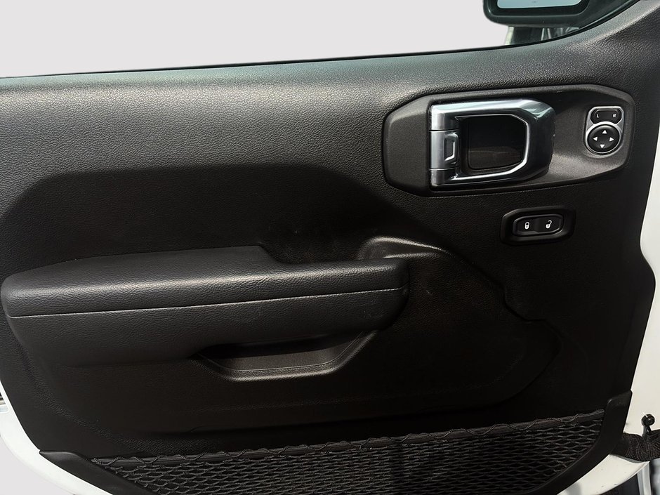 2024 Jeep Wrangler 4xe Willys-9