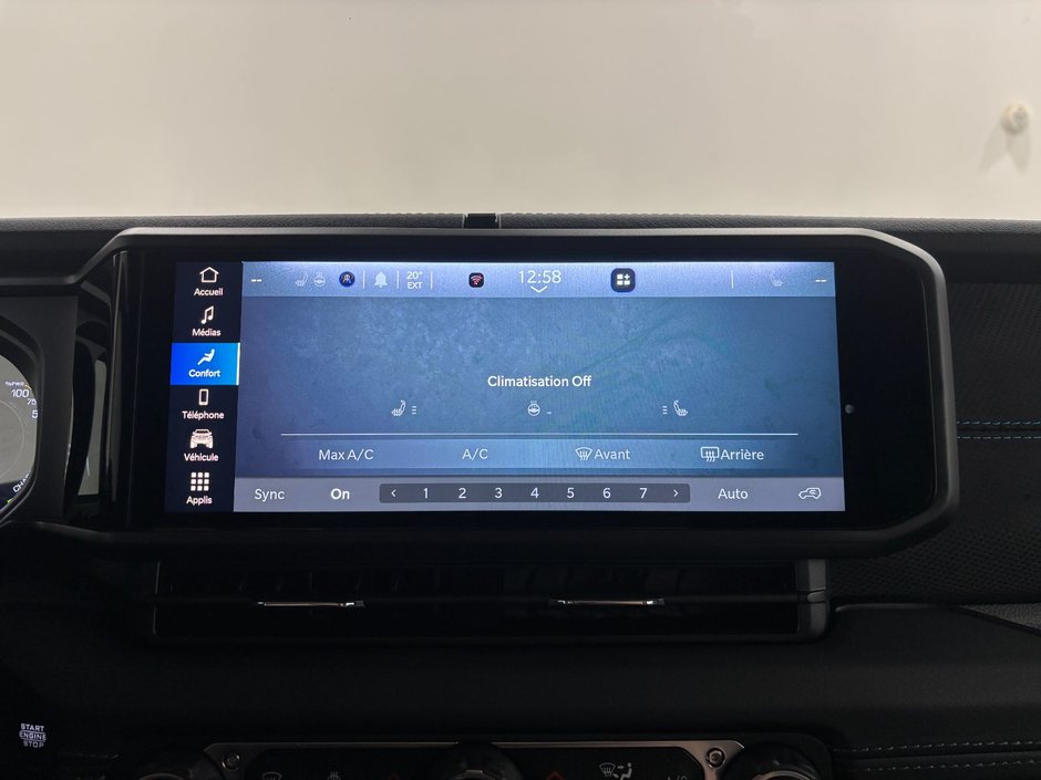 2024 Jeep Wrangler 4XE RUBICON-19