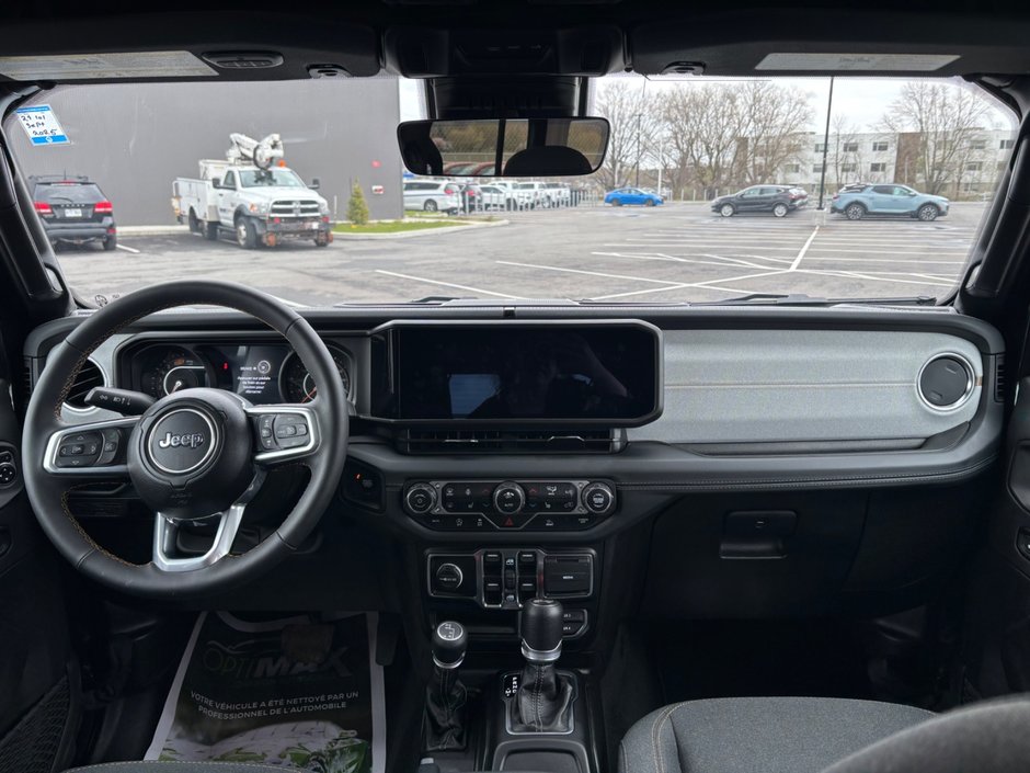 Jeep Wrangler Sahara 2024-11