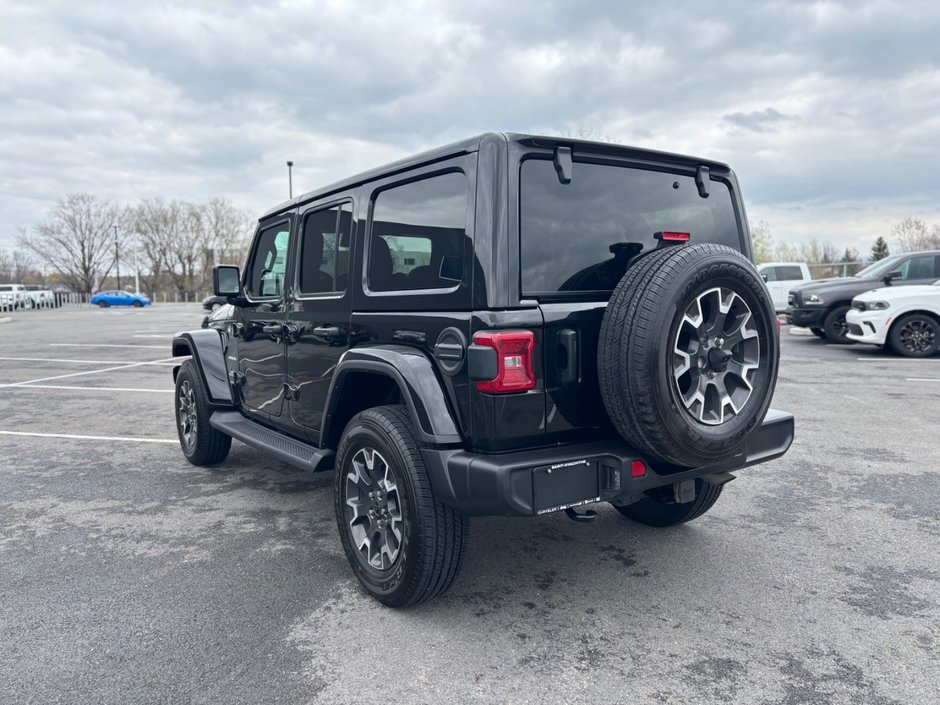 Jeep Wrangler Sahara 2024-5
