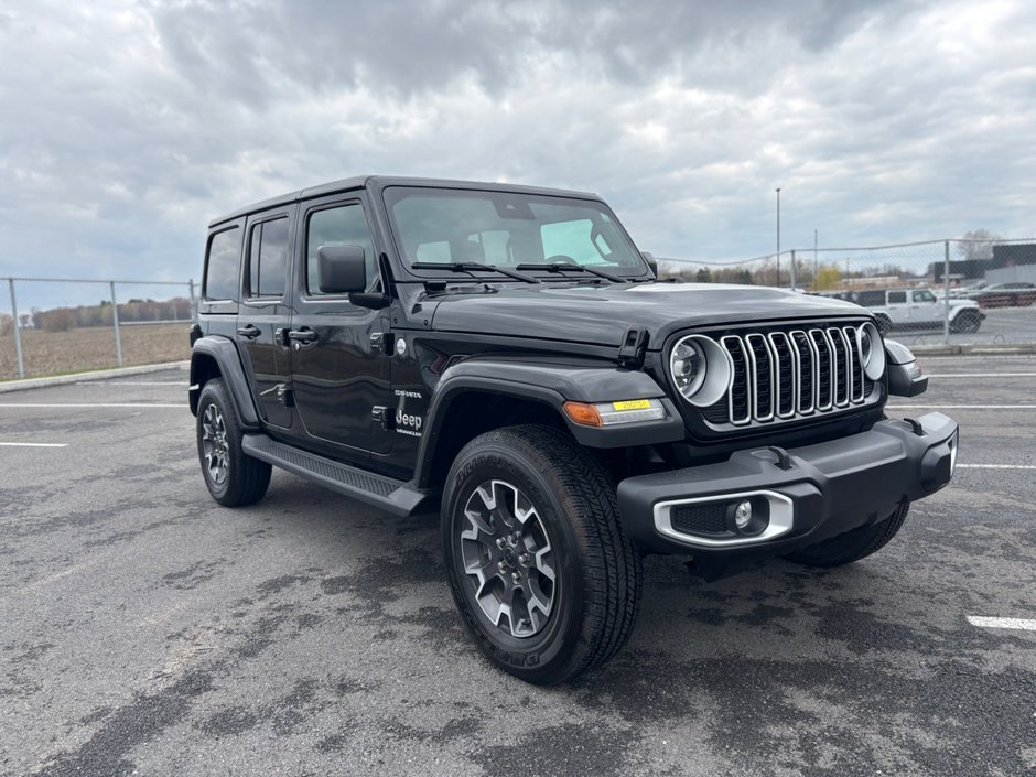 Jeep Wrangler Sahara 2024-2