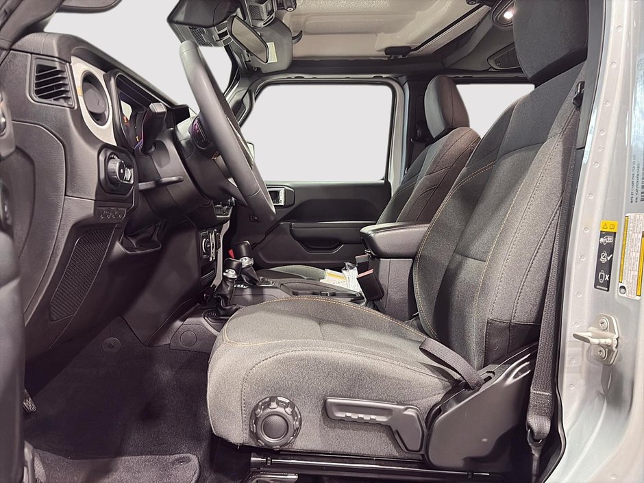 2024 Jeep Wrangler Sport S-7