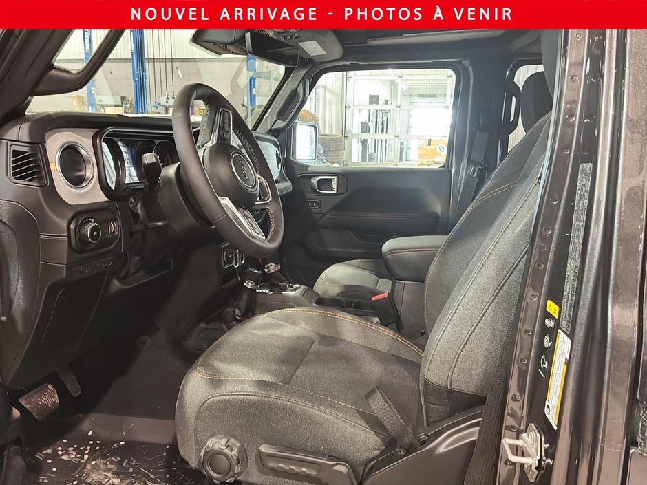 Jeep Wrangler Sahara 2025-5