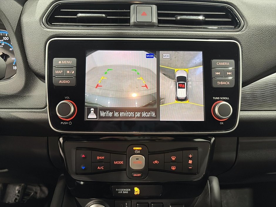 2024 Nissan LEAF SV-13