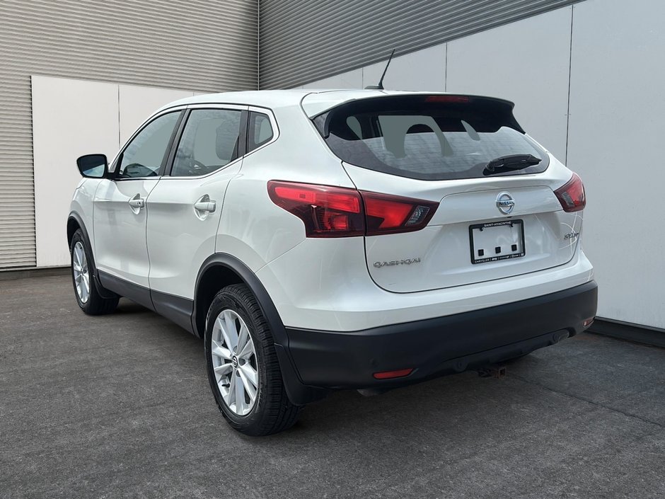 Nissan Qashqai SV AWD 2019-3