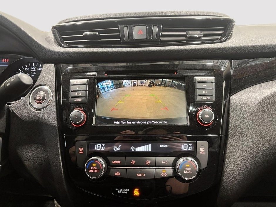 Nissan Qashqai SV AWD TOIT-OUVRANT 2023-22