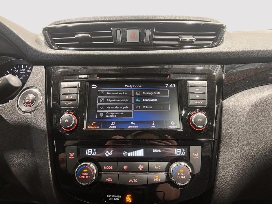 Nissan Qashqai SV AWD TOIT-OUVRANT 2023-19