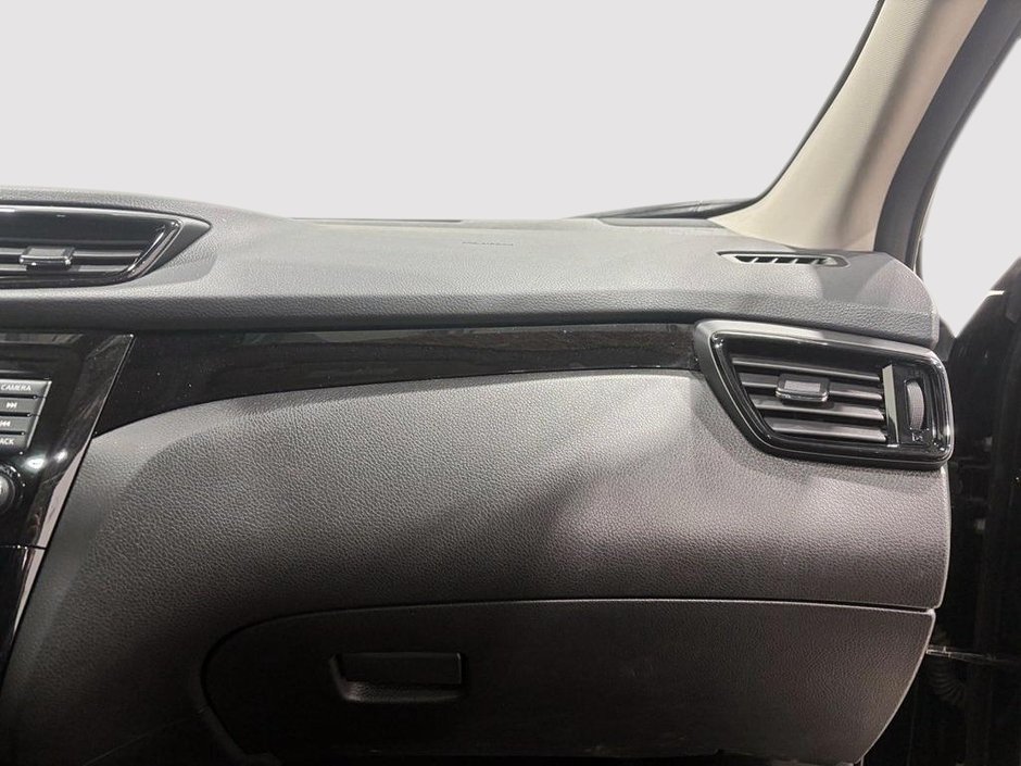 Nissan Qashqai SV AWD TOIT-OUVRANT 2023-9