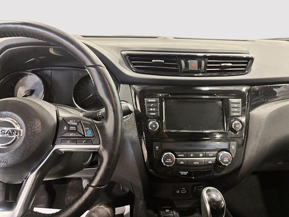 Nissan Qashqai SV AWD TOIT-OUVRANT 2023-15