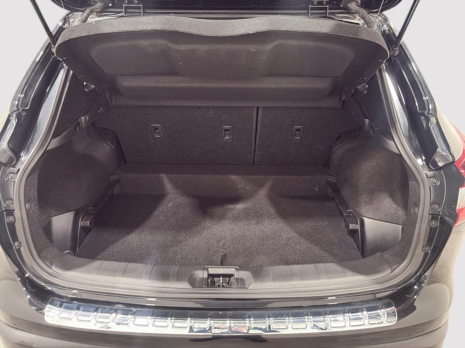 2023 Nissan Qashqai S-5