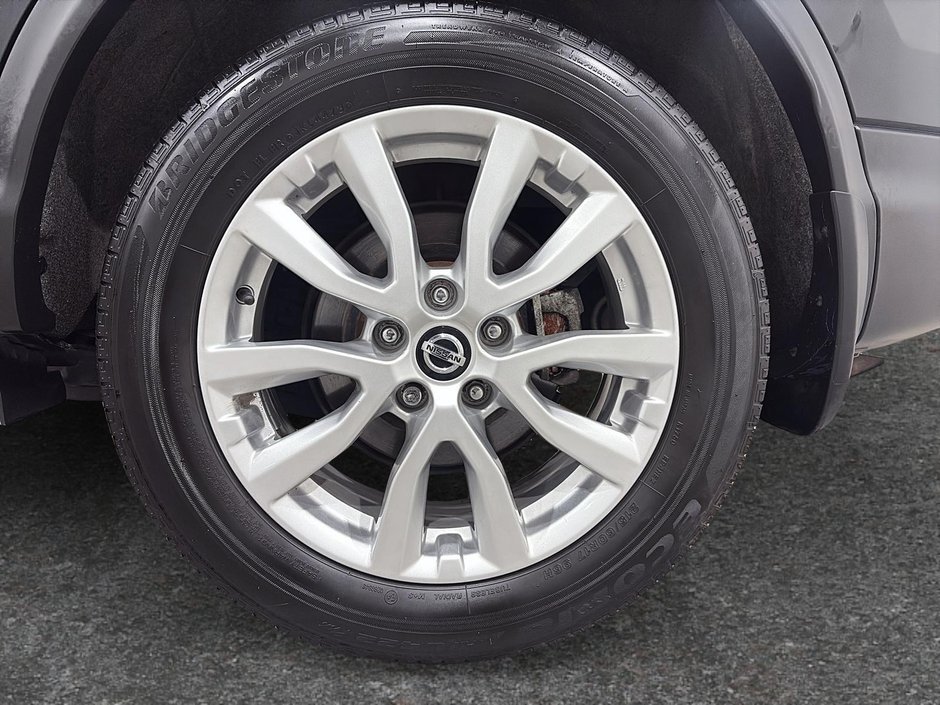 2023 Nissan Qashqai S-6