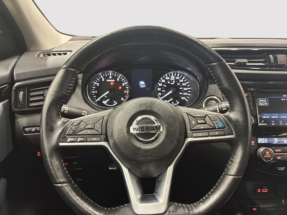 Nissan Qashqai SV AWD 2023-10