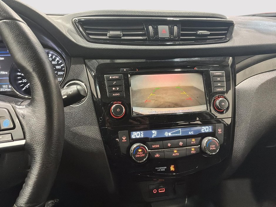 Nissan Qashqai SV AWD 2023-14