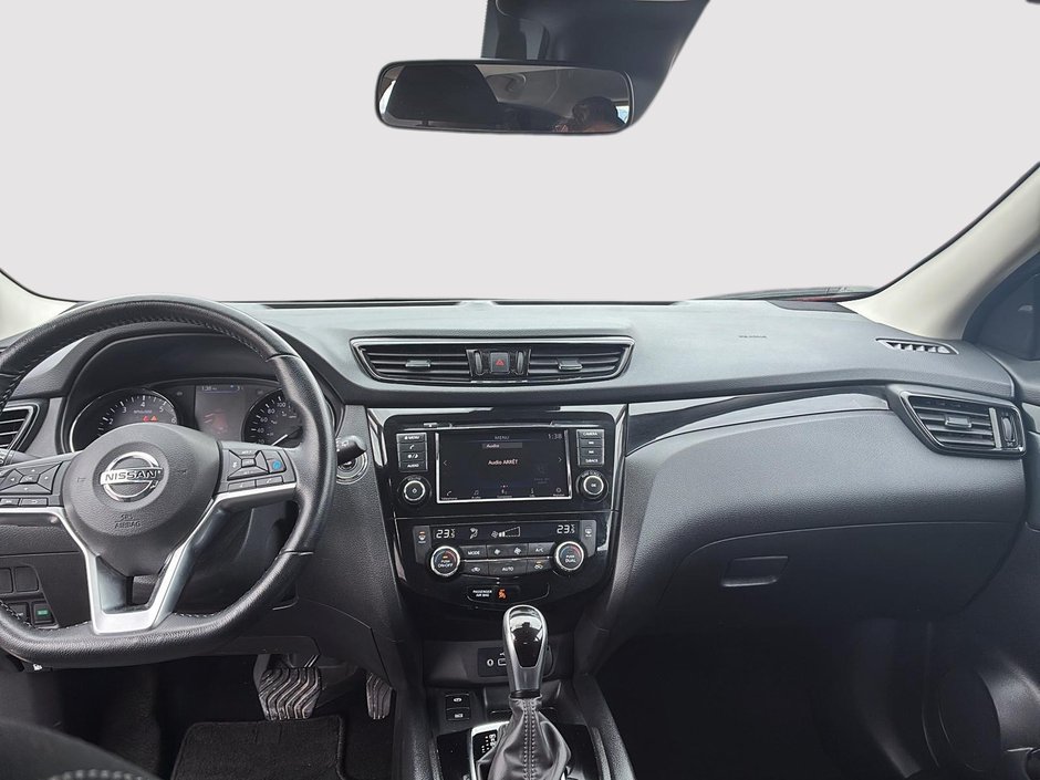 Nissan Qashqai SV AWD 2023-8