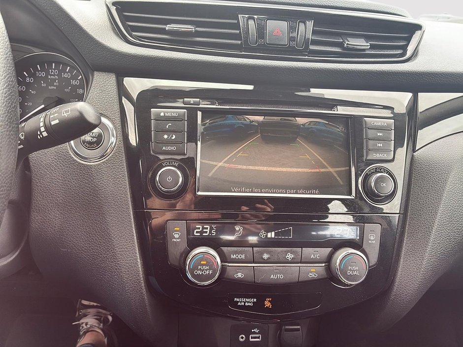 Nissan Qashqai SV AWD 2023-15