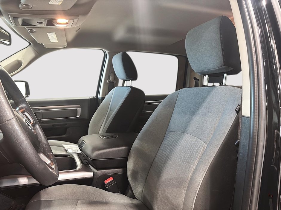 2022 Ram 1500 Classic SLT-6