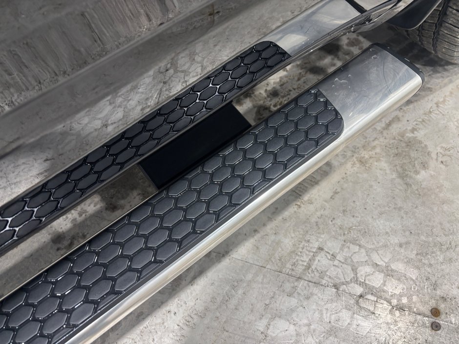 2023 Ram 1500 BIG HORN-8