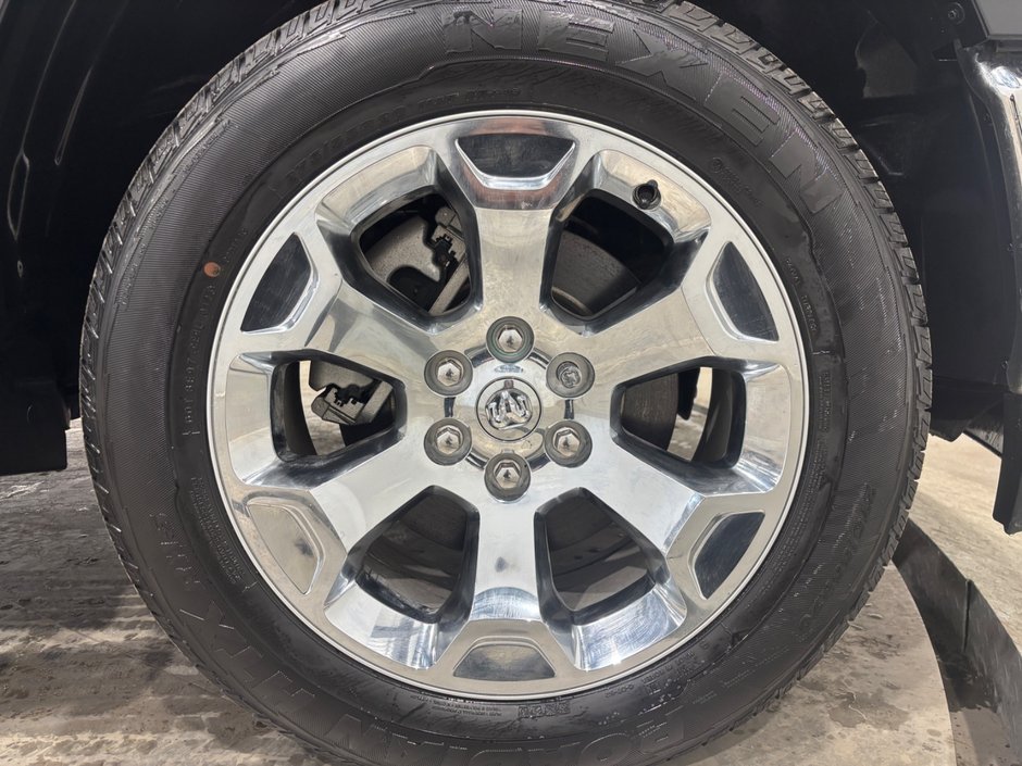 2023 Ram 1500 BIG HORN-7