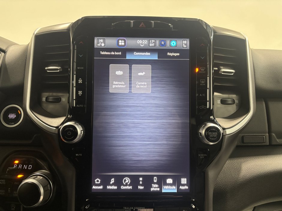 2023 Ram 1500 BIG HORN-22