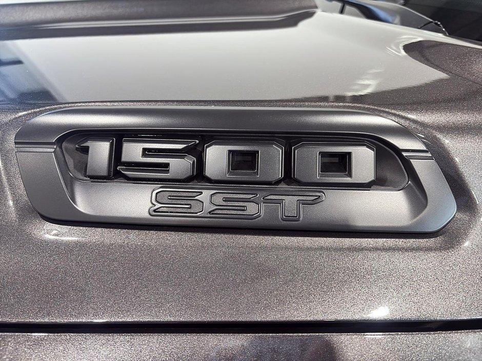 2025 Ram 1500 Tradesman-5