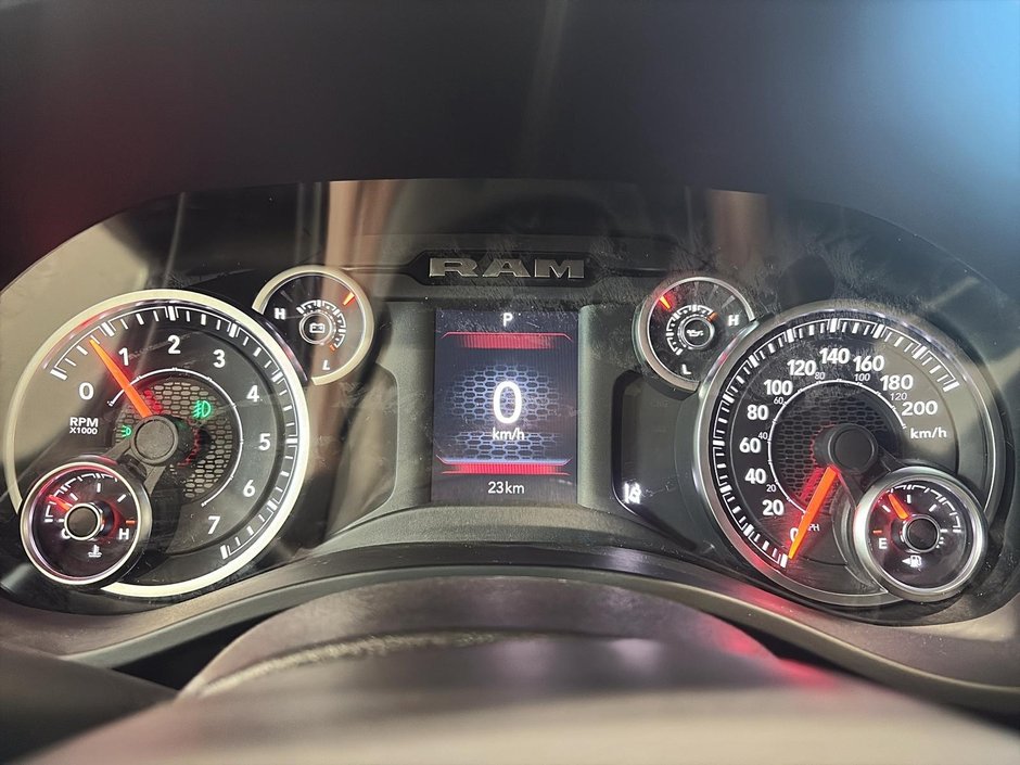 2025 Ram 1500 Tradesman-11