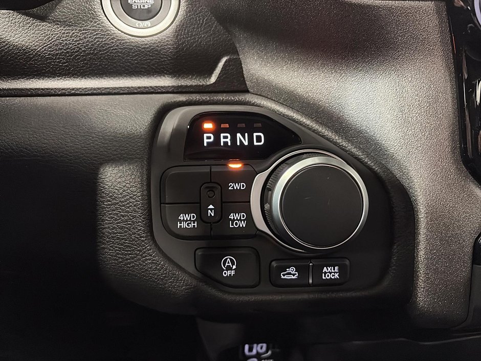 Ram 1500 WARLOCK 2025-12