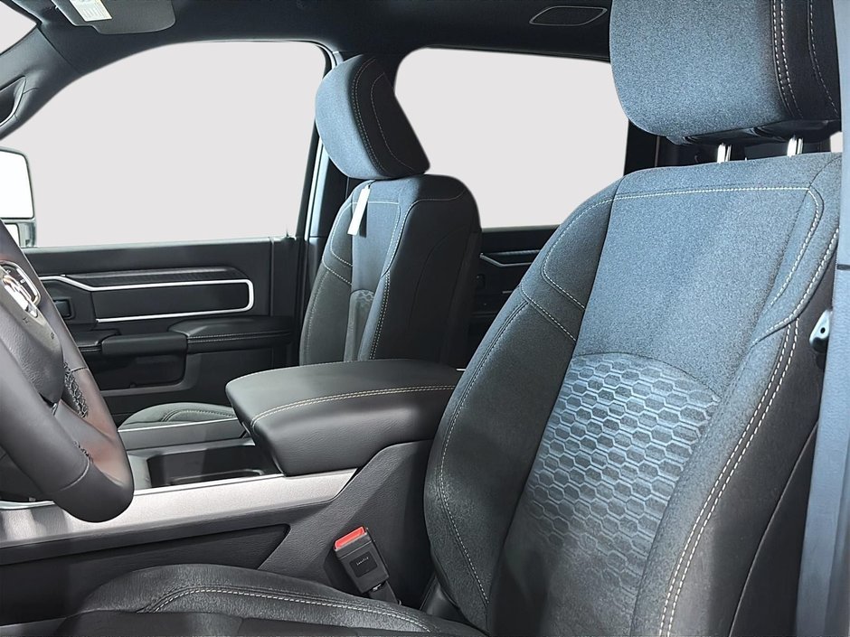 Ram 2500 Big Horn 2025-8